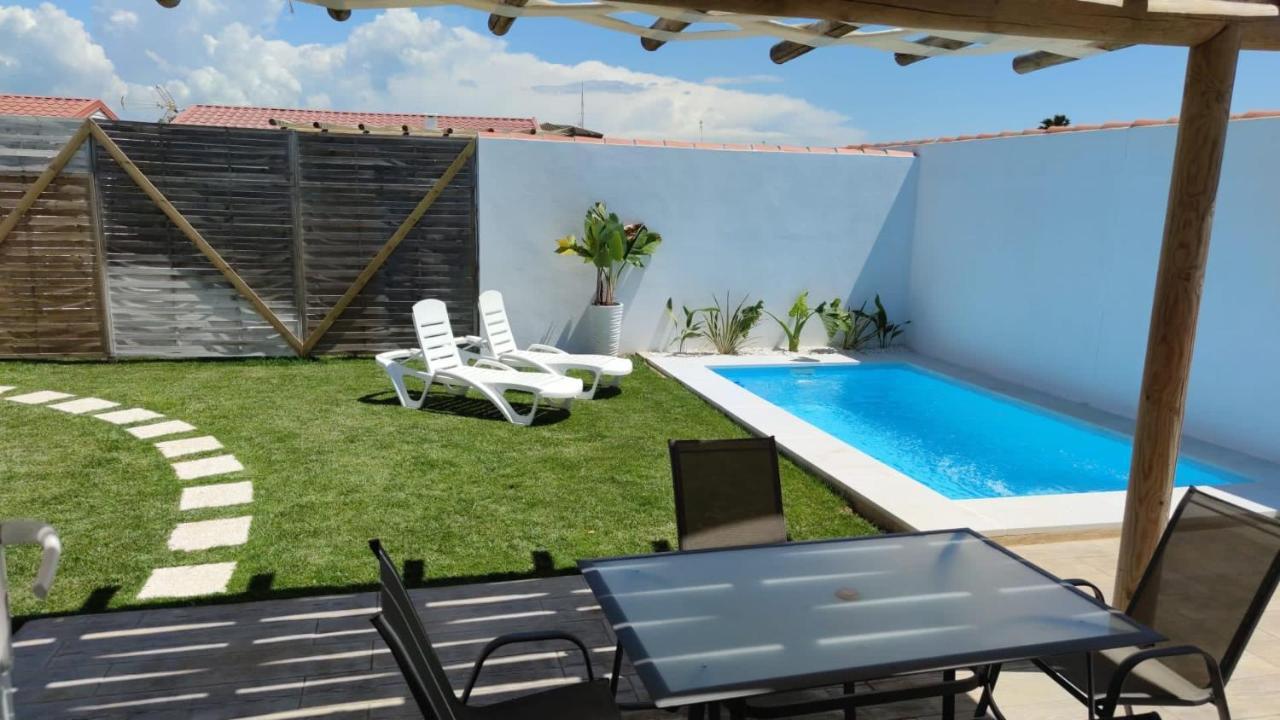 Alojamientos Con Piscina Privada Y Cerca Del Mar, Mire Las Fotos Y Elija El Suyo, Le Esperamos Chiclana de la Frontera Bagian luar foto