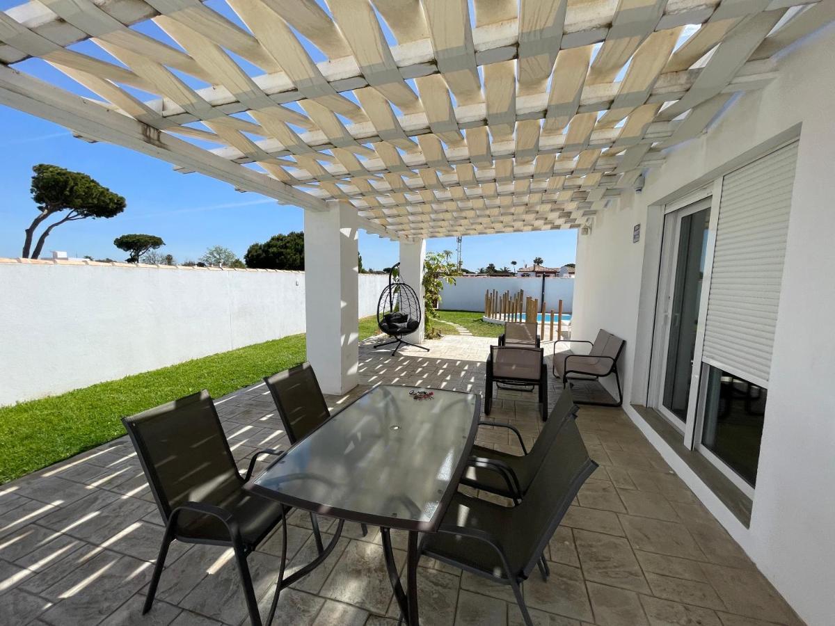 Alojamientos Con Piscina Privada Y Cerca Del Mar, Mire Las Fotos Y Elija El Suyo, Le Esperamos Chiclana de la Frontera Bagian luar foto
